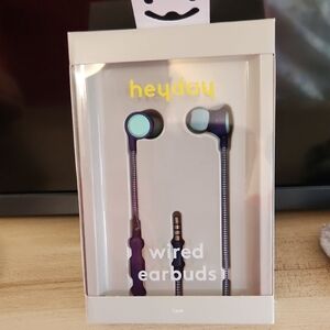 Heyday Earbuds - Purple and Light Green